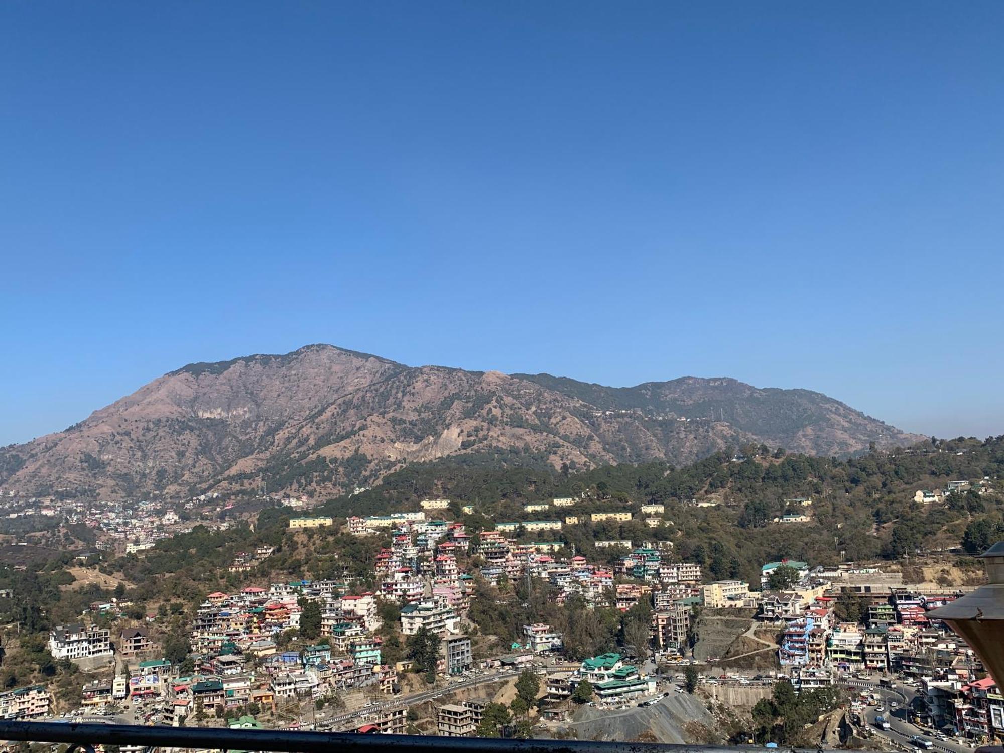 Solan Regency Exterior foto